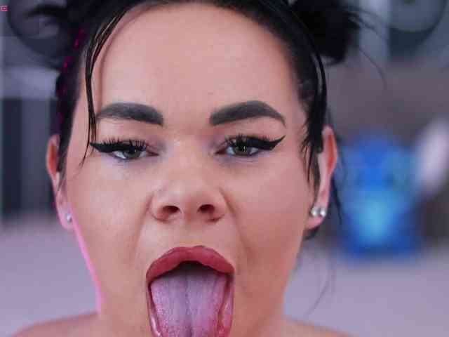 iamLila webcam