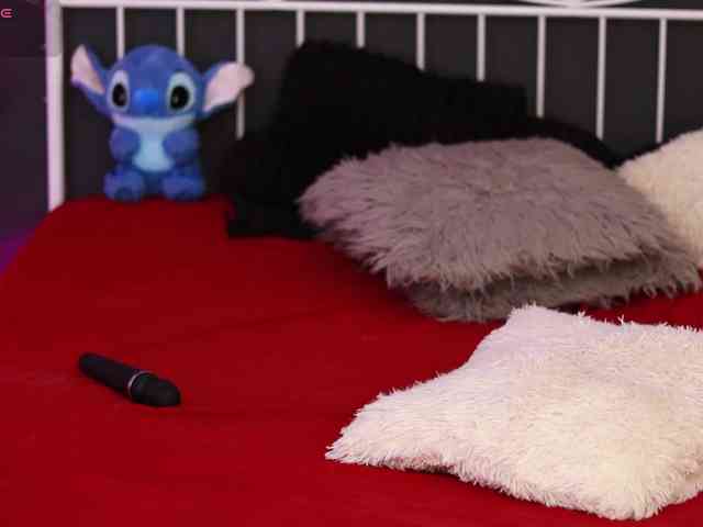iamLila webcam