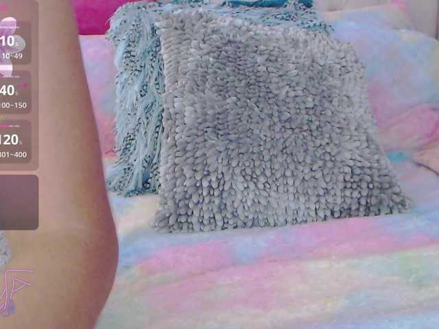 EmilyMerbu's BongaCams show and profile