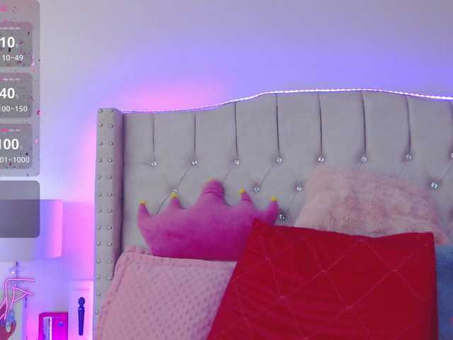 EmilyMerbu's BongaCams show and profile