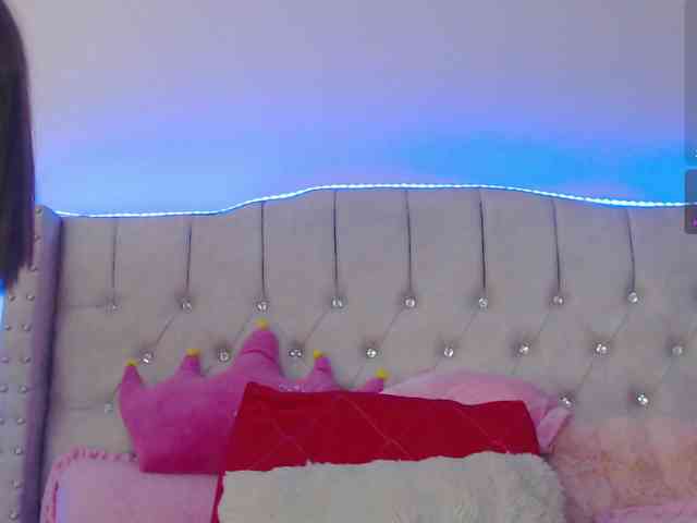 EmilyMerbu webcam