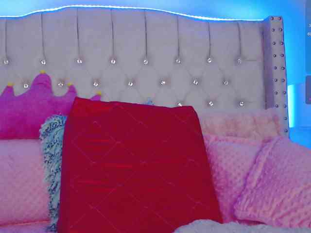 EmilyMerbu webcam