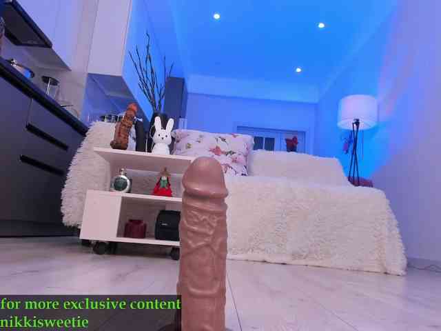 Nikkisweetiex Nikkisweetiex