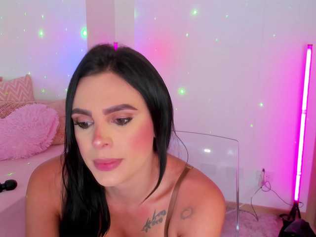 Carolalen from BongaCams is Freechat