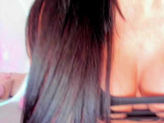 Carolalen's BongaCams show and profile