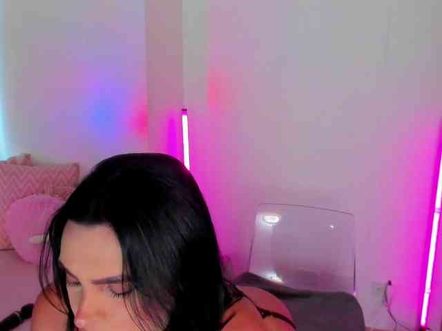 Carolalen Live Webcam on BongaCams