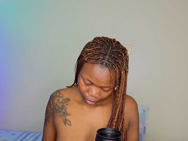 Queen-sasha on BongaCams 