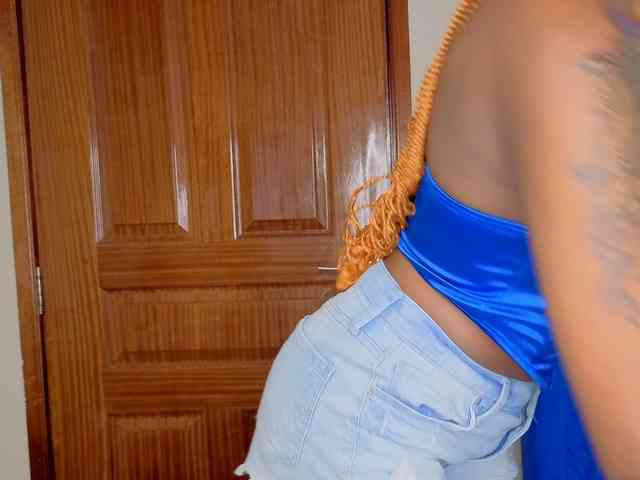 Queen-sasha webcam