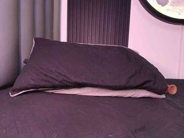 Felicity111 webcam