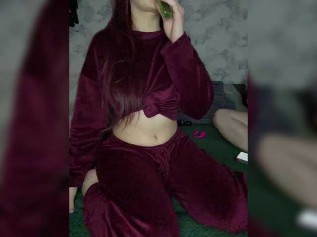 Crazy-lady's BongaCams show and profile