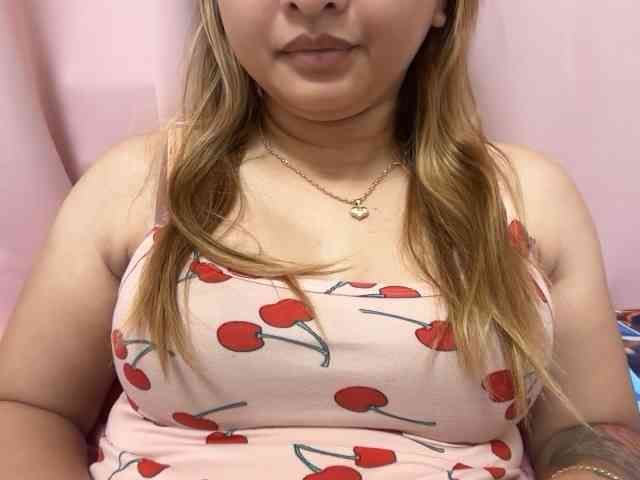 carolinexx03a webcam