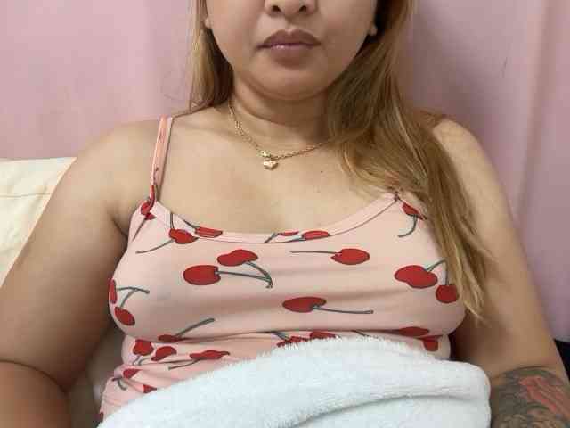 carolinexx03a webcam