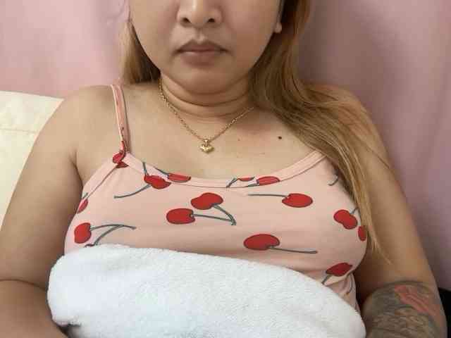 carolinexx03a webcam