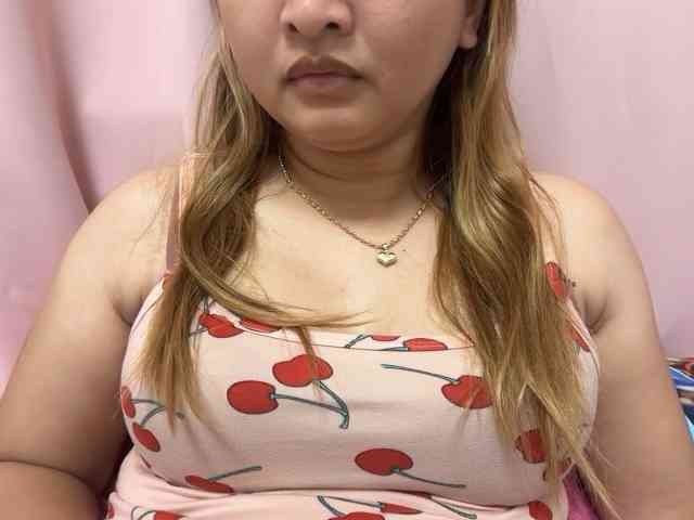 carolinexx03a webcam