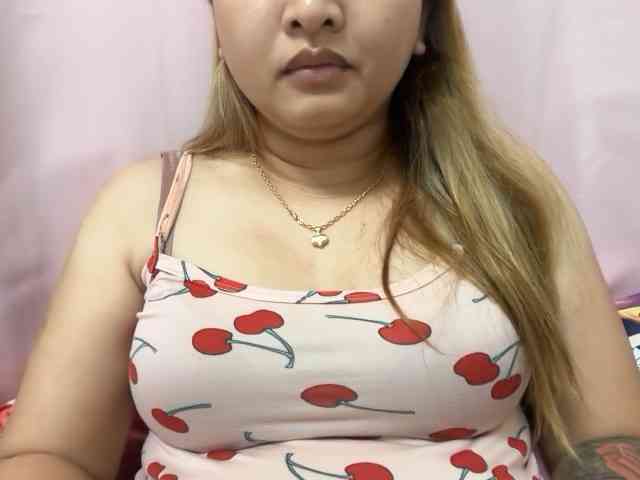 carolinexx03a webcam