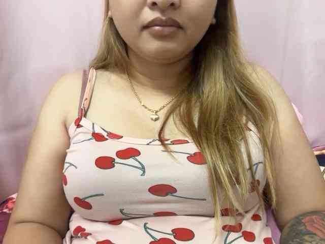 carolinexx03a webcam