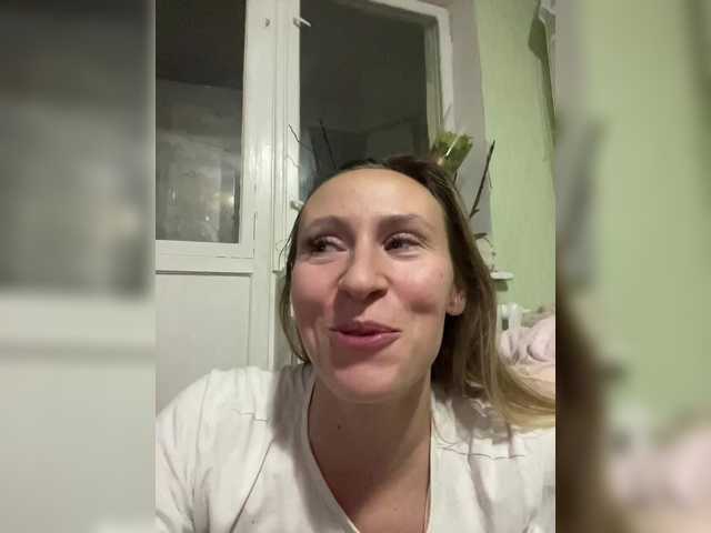 Saveta's BongaCams show and profile