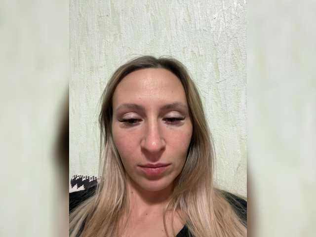 Saveta's BongaCams show and profile