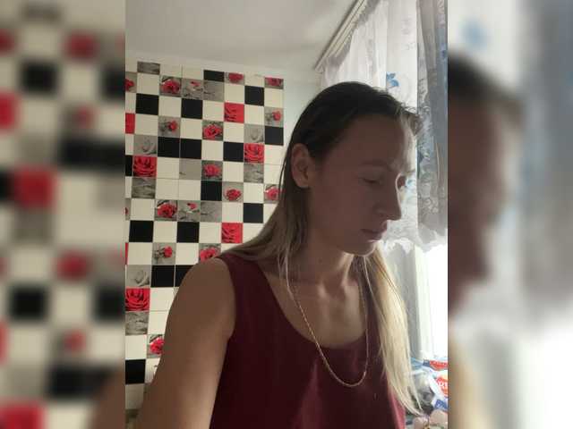 Saveta's BongaCams show and profile