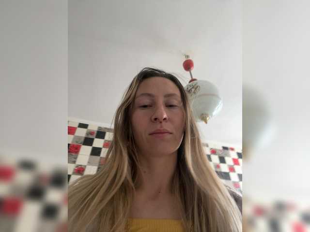 Saveta's BongaCams show and profile