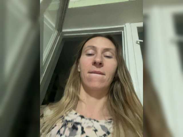 Saveta's BongaCams show and profile