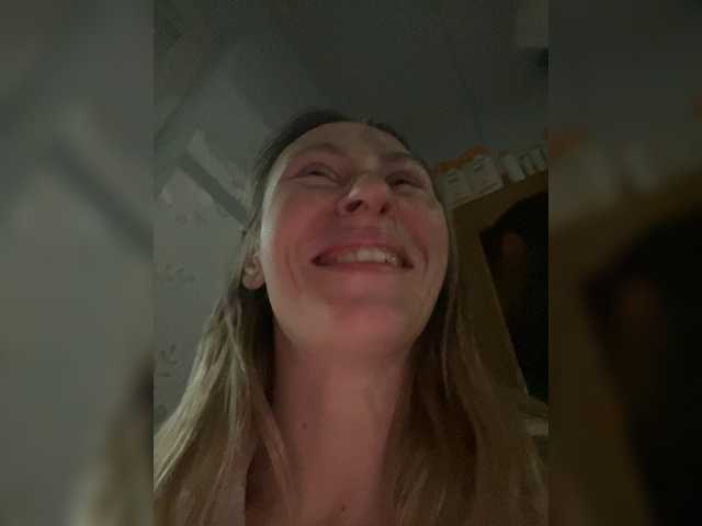 Saveta's BongaCams show and profile