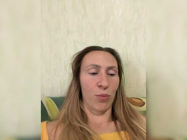 Saveta's BongaCams show and profile