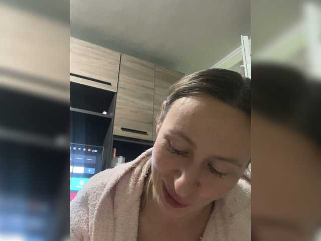 Saveta's BongaCams show and profile