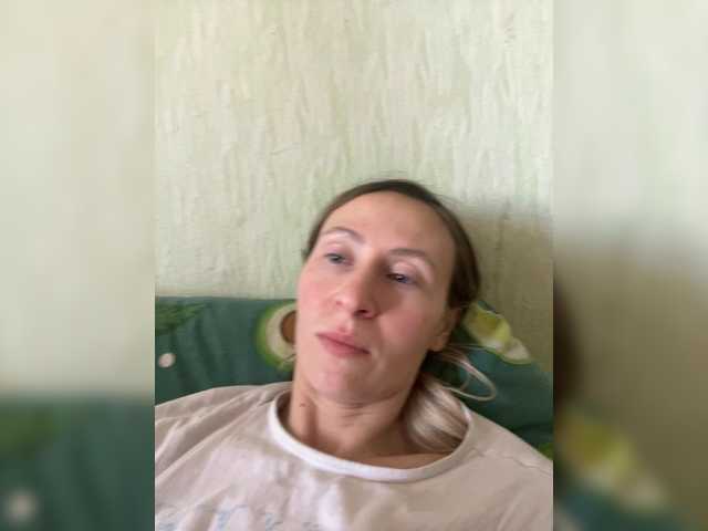 Saveta's BongaCams show and profile