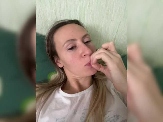 Saveta's BongaCams show and profile