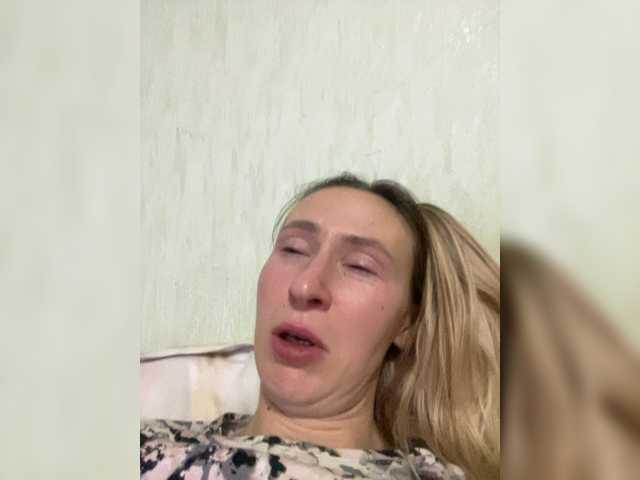 Saveta's BongaCams show and profile