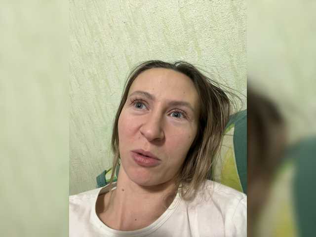 Saveta's BongaCams show and profile