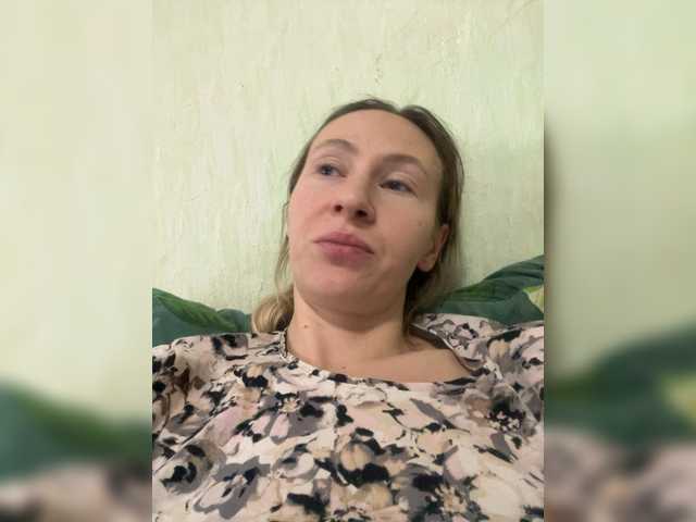 Saveta's BongaCams show and profile