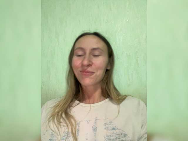 Saveta's BongaCams show and profile