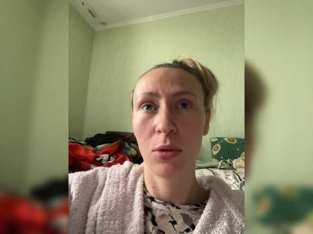 Saveta's BongaCams show and profile