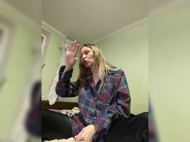 Saveta's BongaCams show and profile