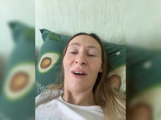 Saveta's BongaCams show and profile