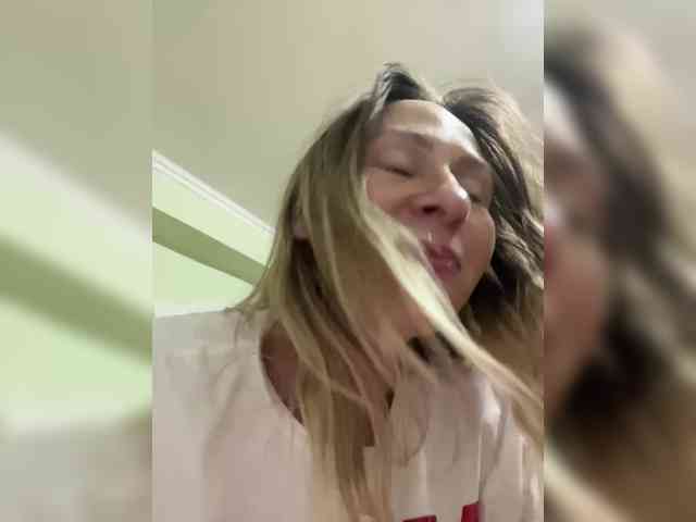 amateur nude cam Saveta