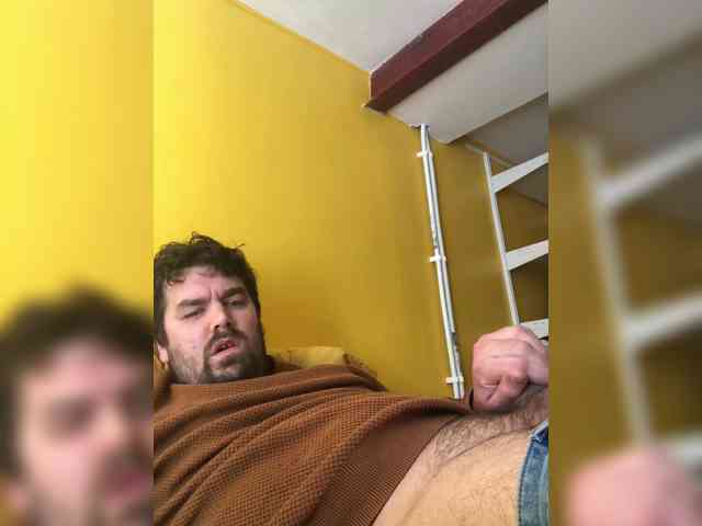 Desirintense Live Webcam on BongaCams