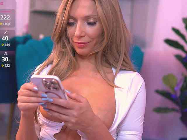 VivianneStein webcam