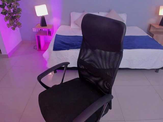 JasmineCampbell's BongaCams show and profile