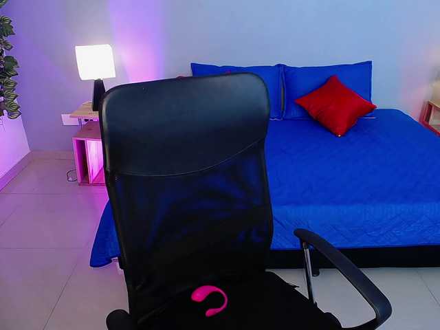 JasmineCampbell's BongaCams show and profile