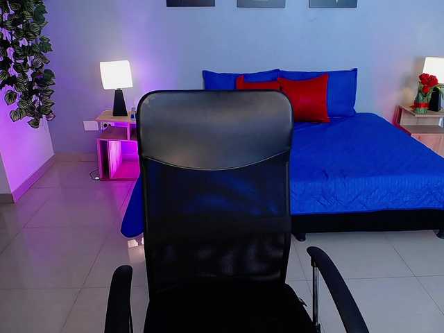 JasmineCampbell's BongaCams show and profile