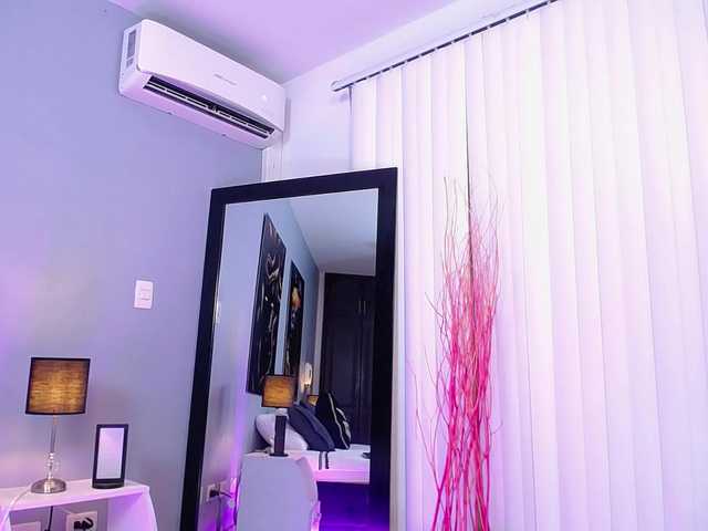 JasmineCampbell from BongaCams