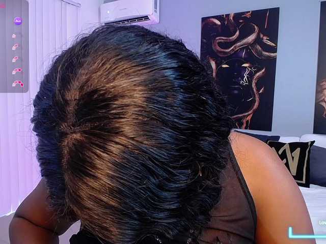 JasmineCampbell live cam profile