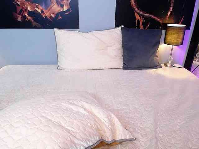 JasmineCampbell webcam