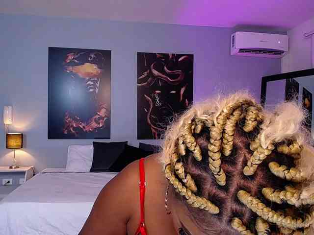 JasmineCampbell webcam