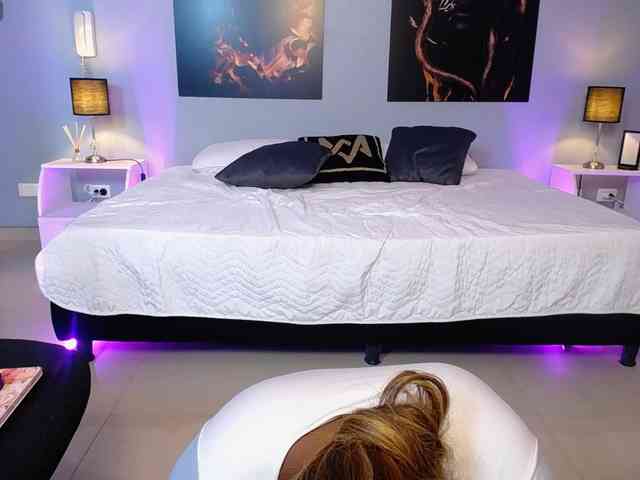 JasmineCampbell webcam