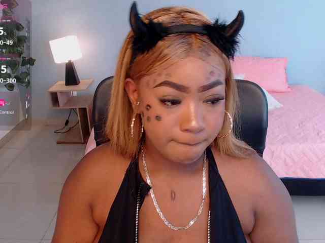 JasmineCampbell webcam