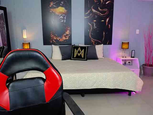 JasmineCampbell webcam